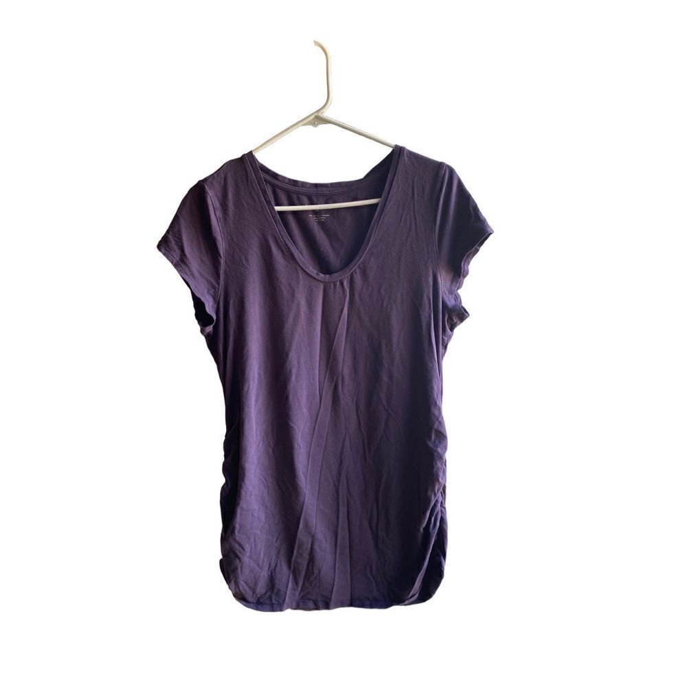 Thyme maternity short sleeve purple side rauched T shirt size L